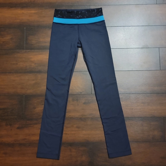 Lululemon Athletica Like New Leggings - Picture 1 of 4
